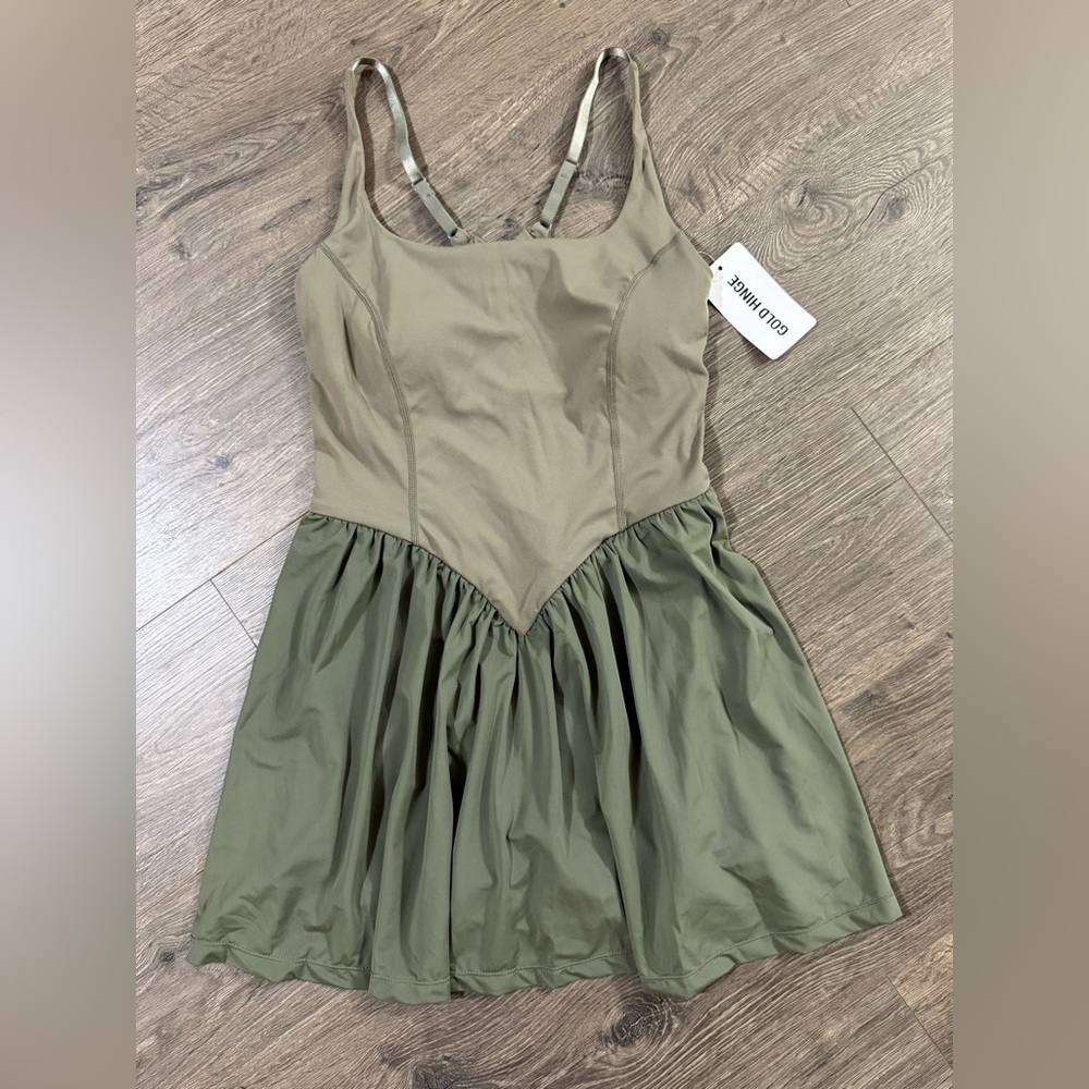 Olive Green Scoop Neck Sleeveless Mini Dress - Picture 3 of 7